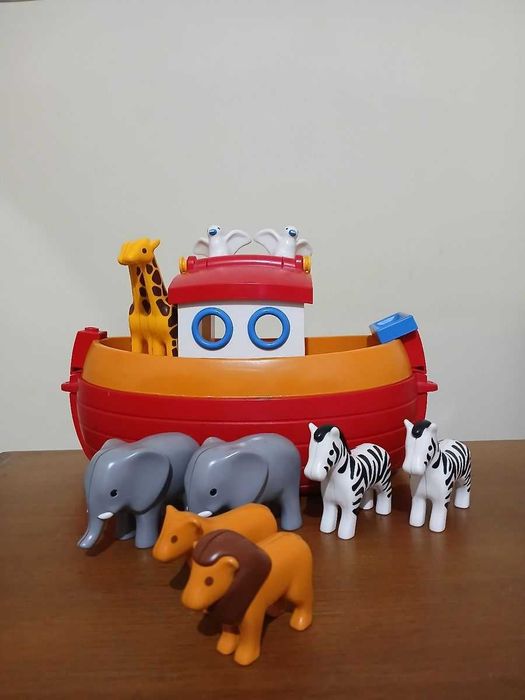 Brinquedo Arca de Noé Playmobil