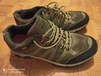 Sapatilhas trekking Berg 45