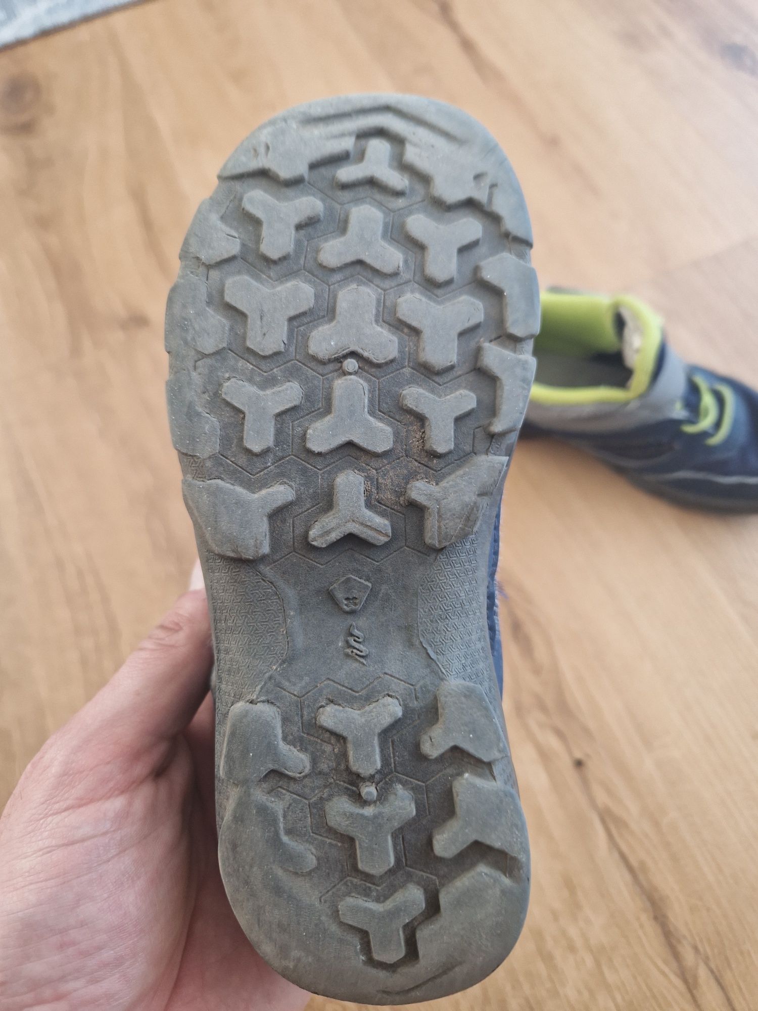 Buty trekingowe chłopięce