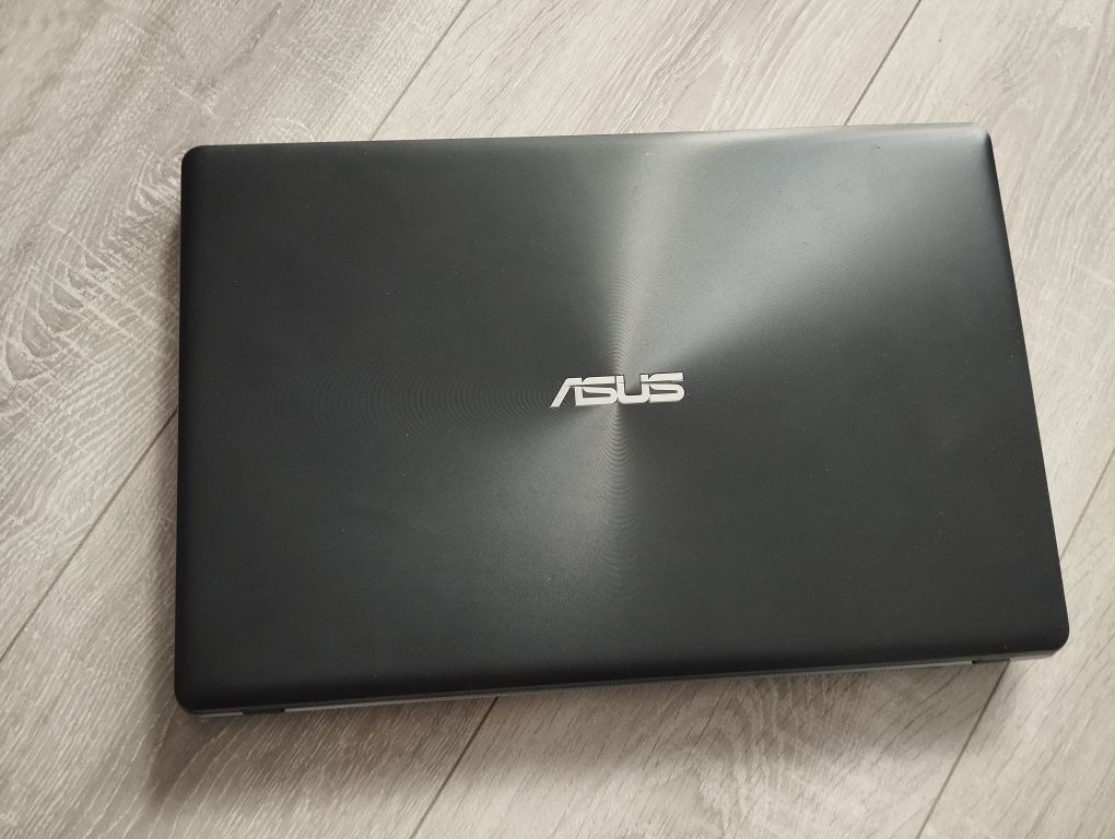 Asus R510L i7-4500U/ RAM 12GB/ SSD 240GB/ GF 840M