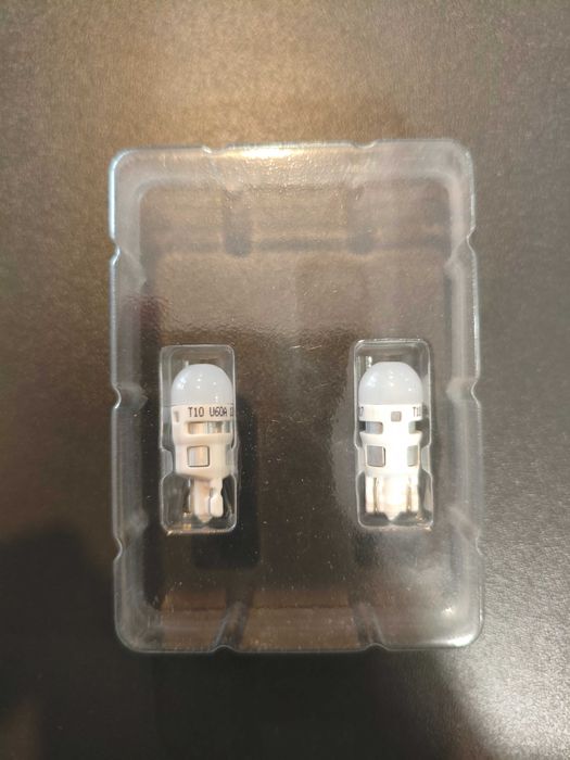 Philips Ultinon Pro6000 W5W LED Amber