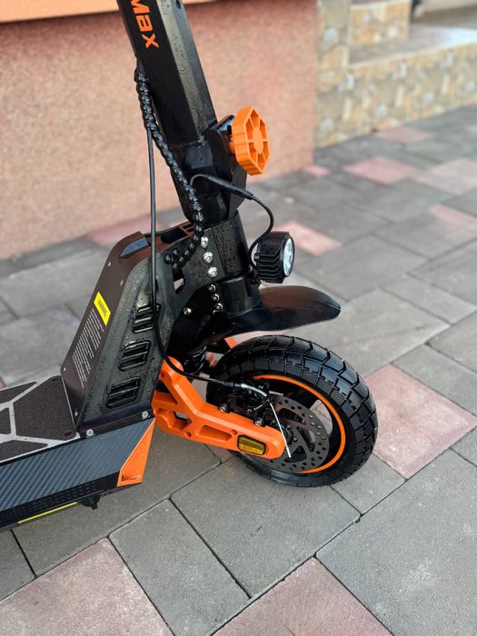 Електросамокат Cruzzer M4 Max