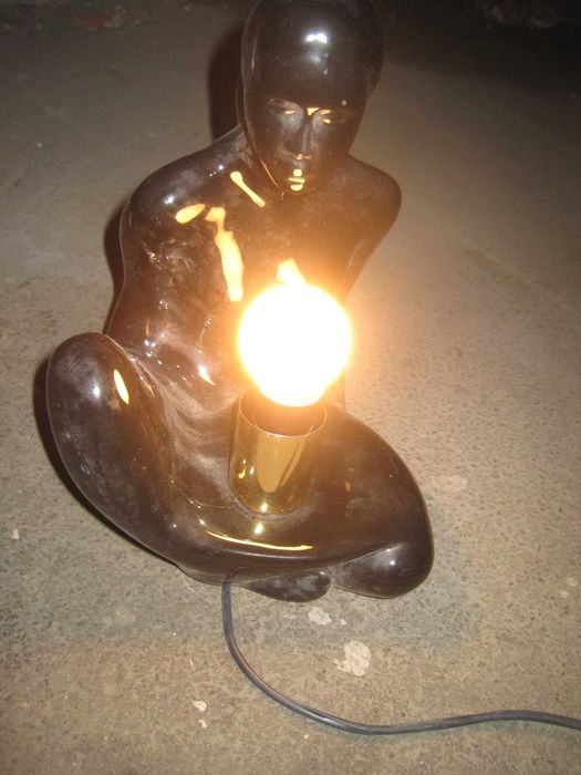 Лампа - світильник з фарфору