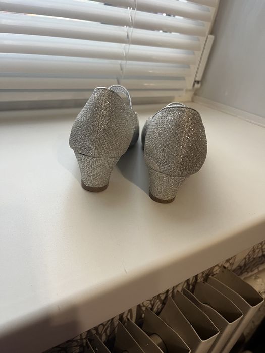 Туфлі дитячі для танців