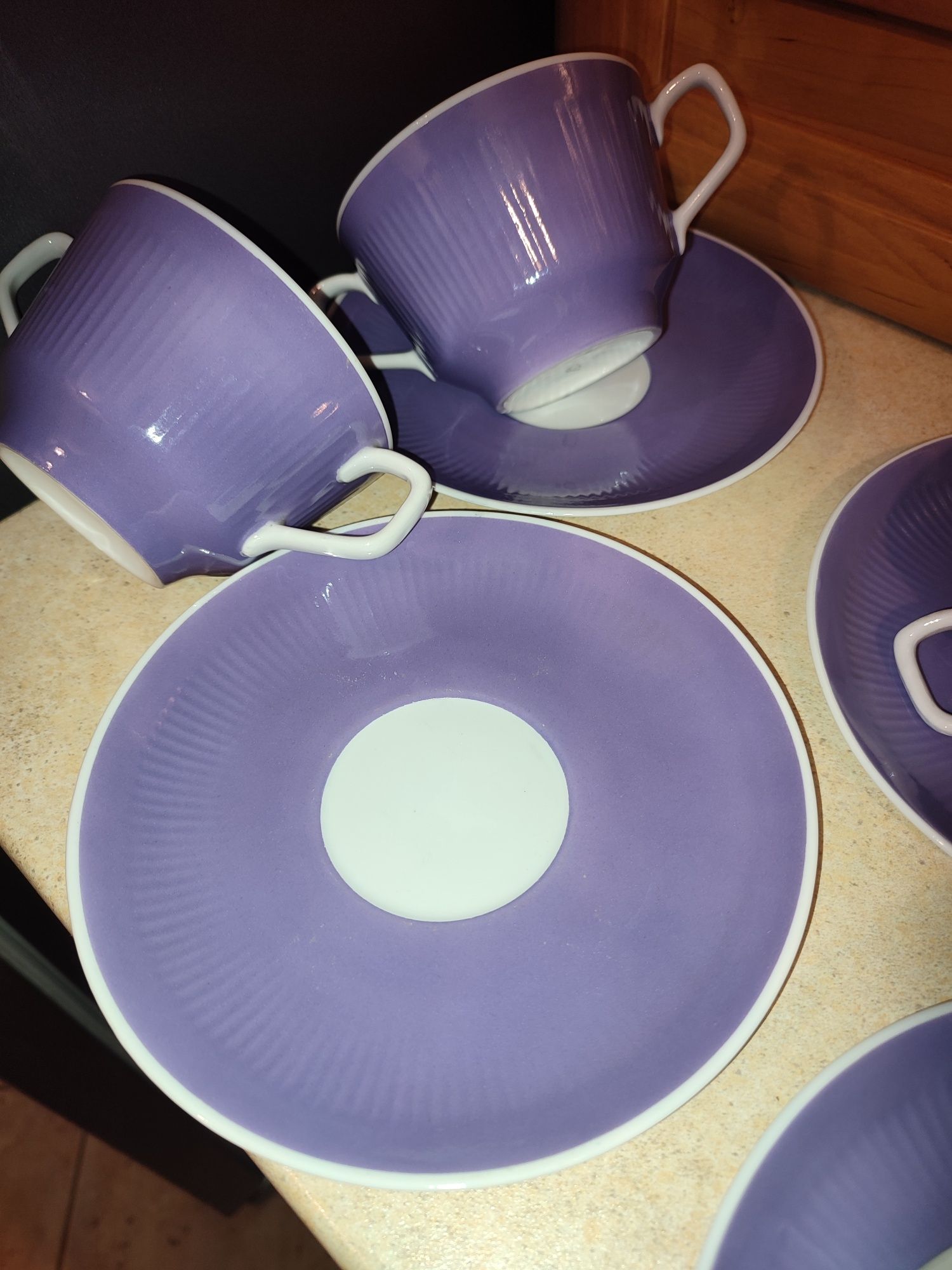 Śliczna stara bulionówka ze spodkiem porcelana Wałbrzych