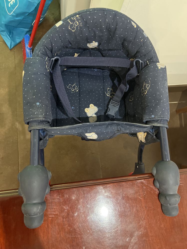 Suporte de cadeira para bebés