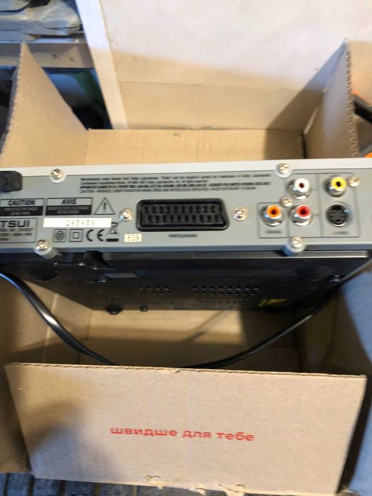 SD,DVD програвач +10 дисків до кожного програвача