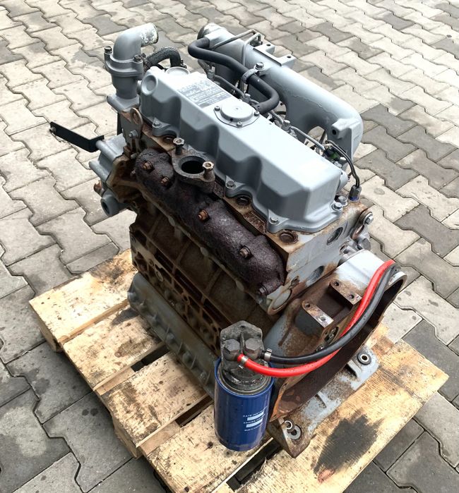 Дизельний двигун Kubota V2203 DI