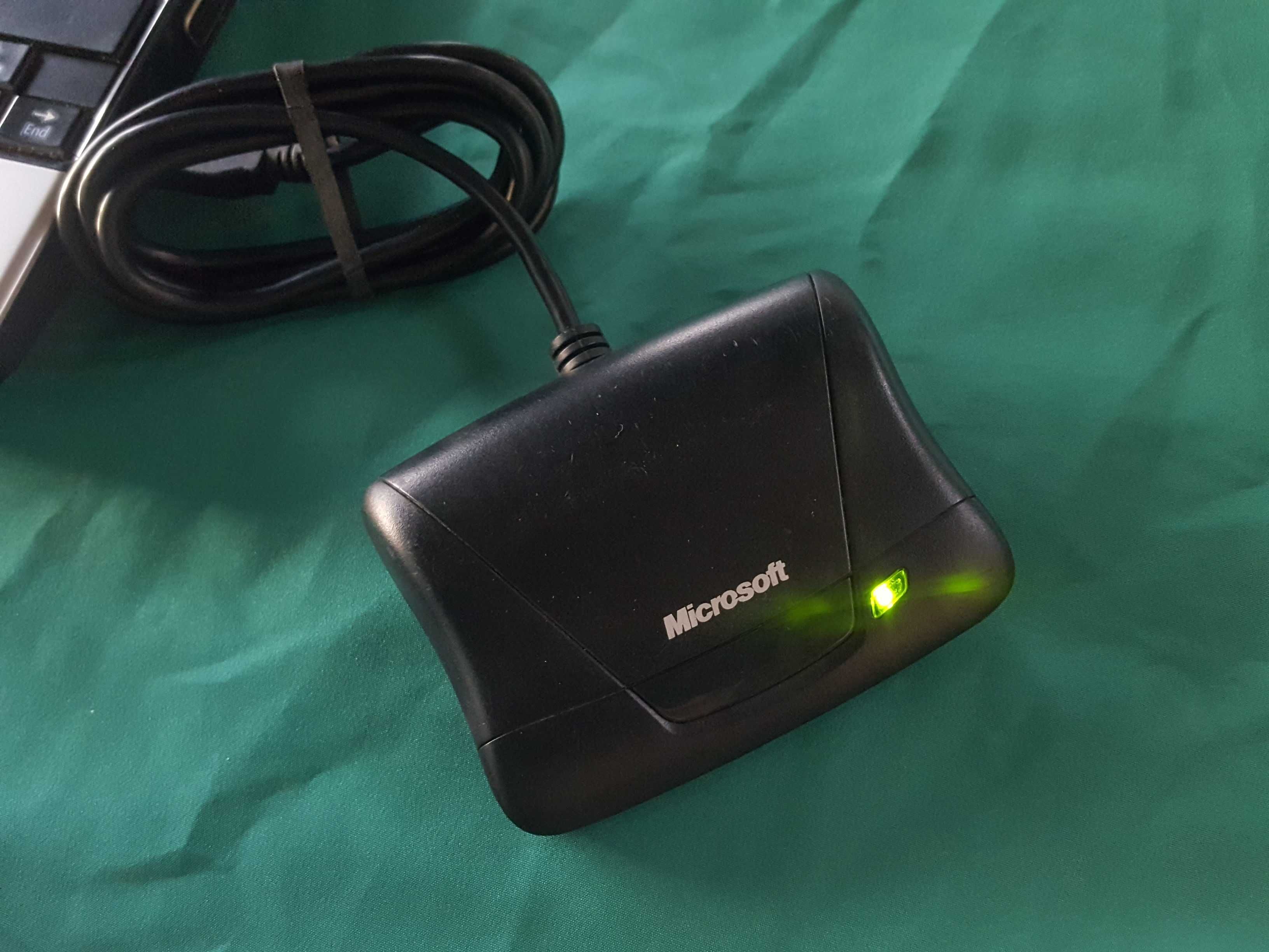 Адаптер компьютерной мыши Microsoft Wireless Receiver 700 v2.0