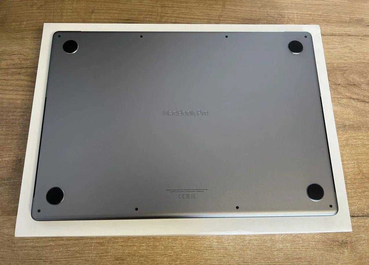 MacBook Pro 16 2021 M1 Pro  Space Gray 16/512