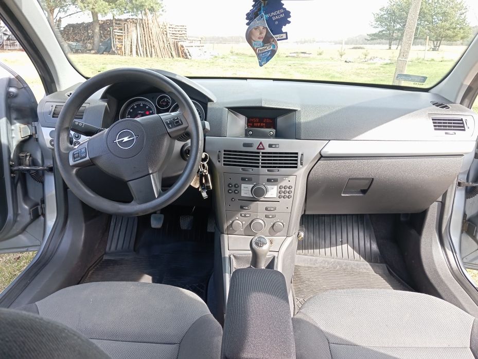 Auto osobowe opel astra A-H