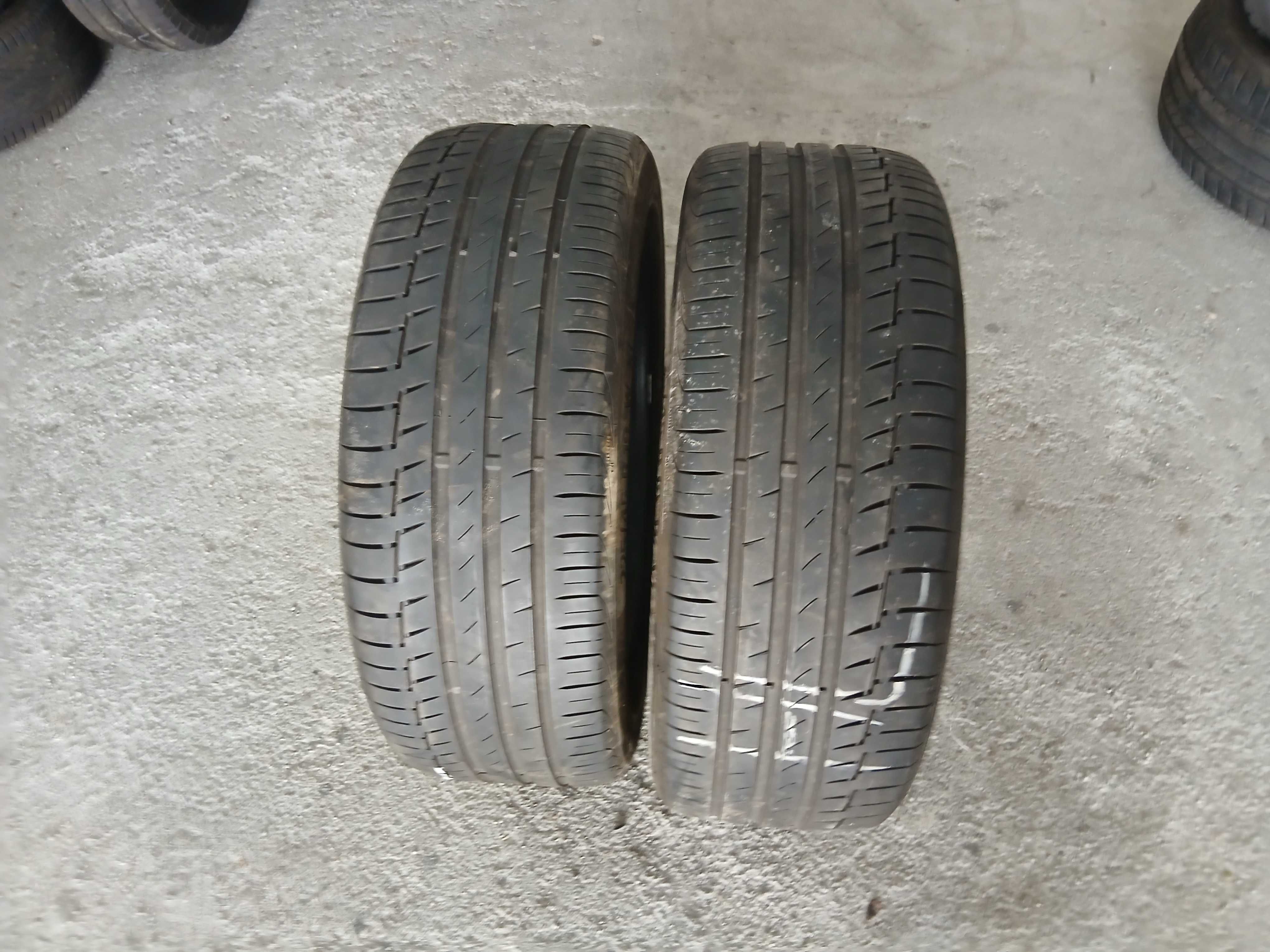 4 Pneus 225/45R19 Continental