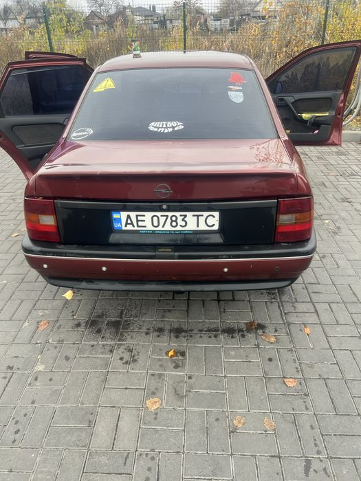 Опель Вектра А 1992