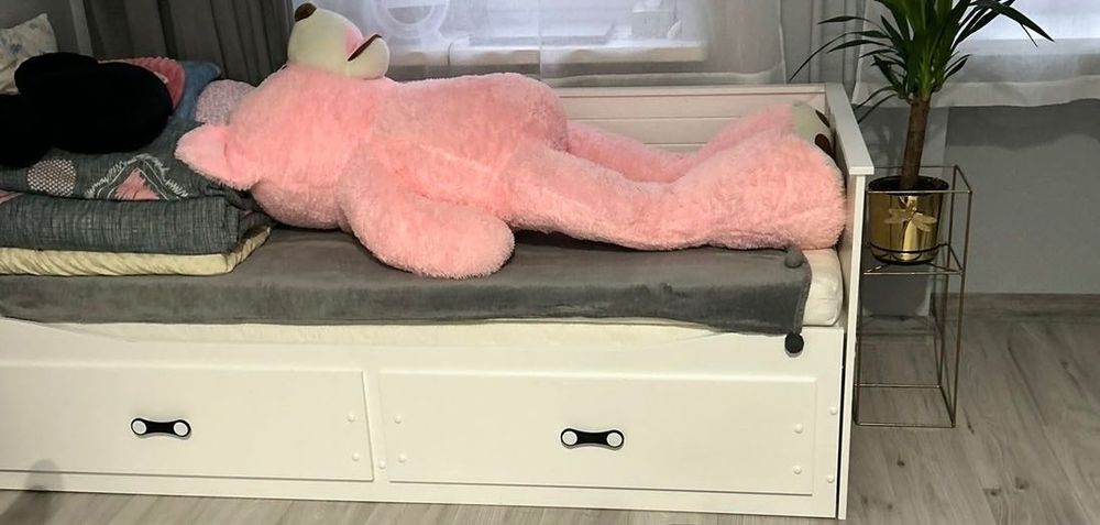 Łóżko używane typu Ikea hemnes