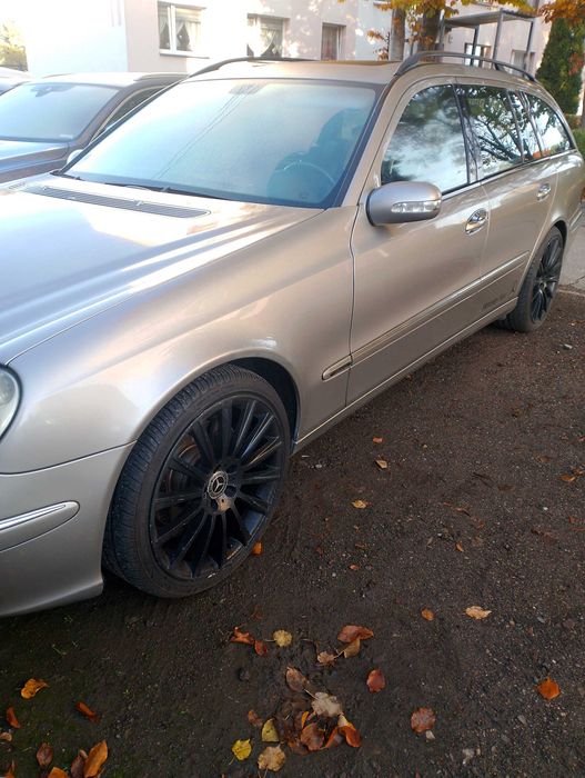 Mercedes W211.Pilnie sprzedam