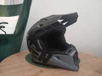 Kask cross raven