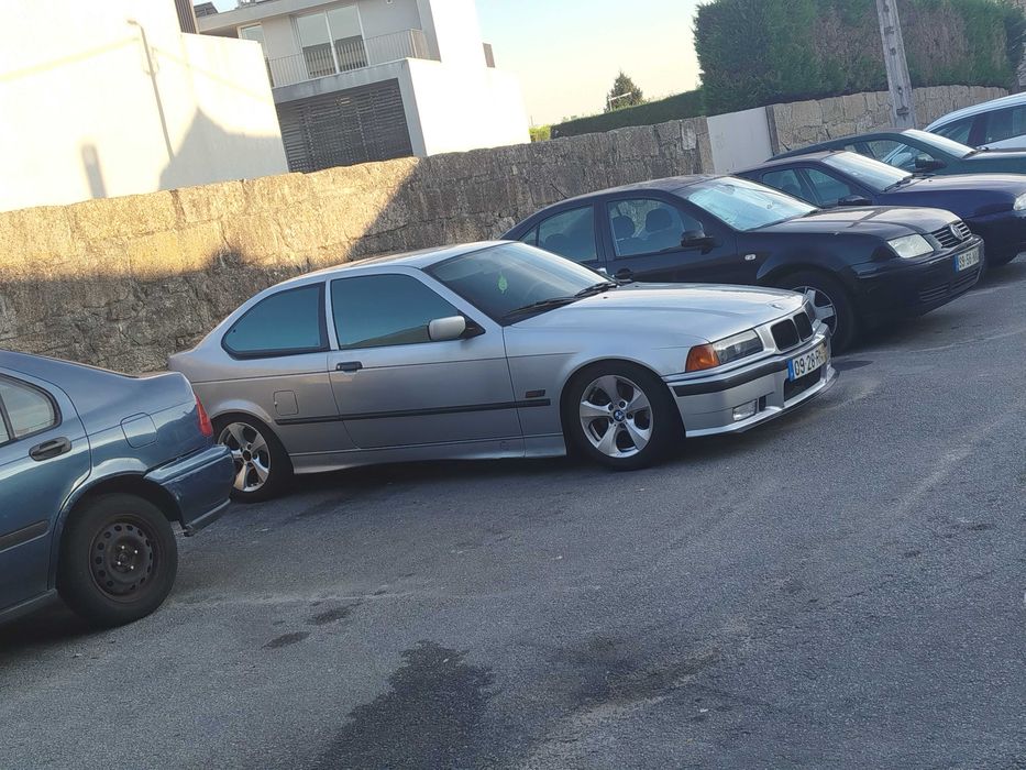 BMW 318 TDS compack