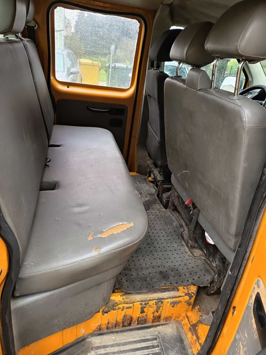 VW Transporter T5 skrzyniowy