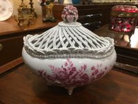 Terrina em porcelana europeia