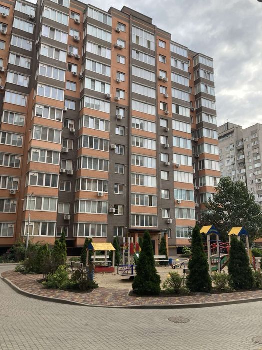 Продаж двокімнатної квартири ремонт 2025 р