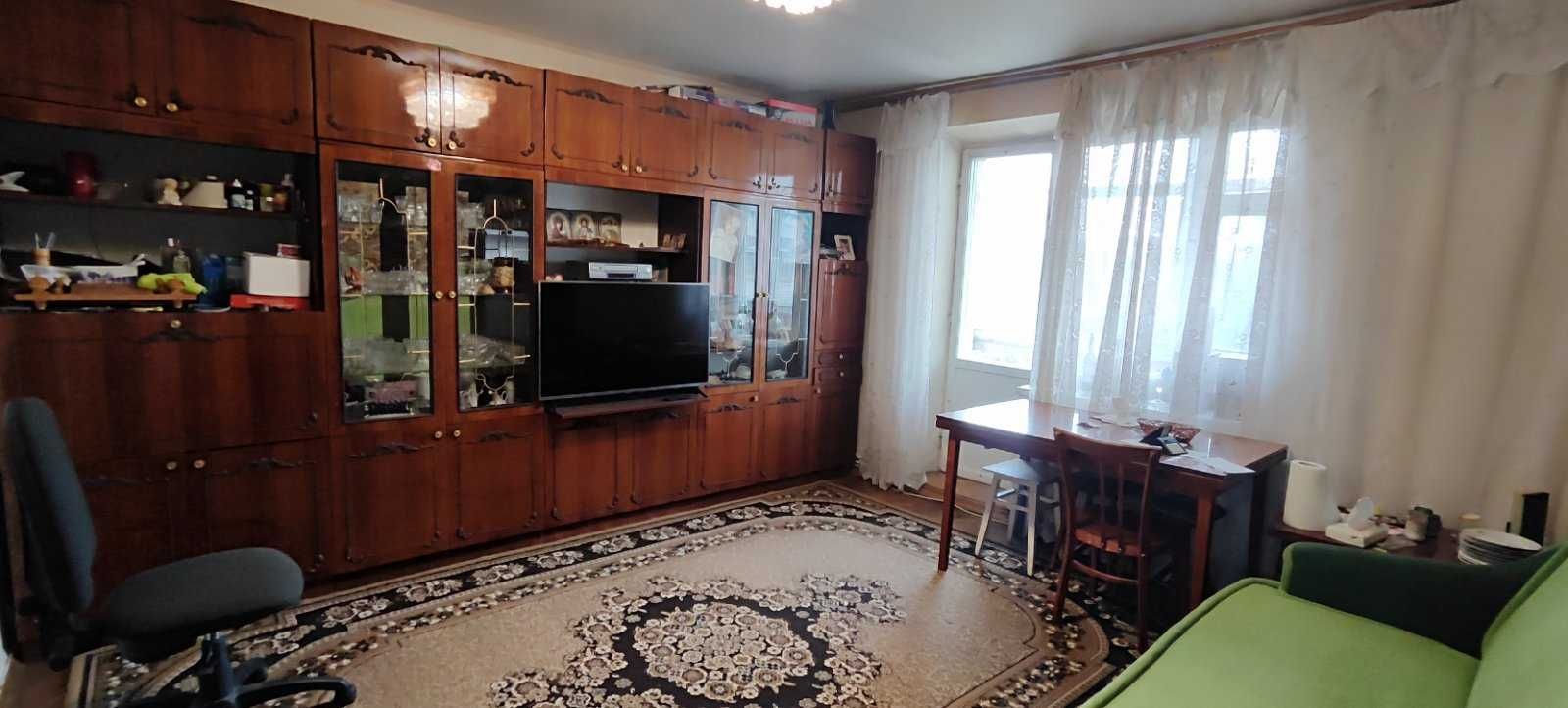 Продам 3х кімнатну квартиру з автономним опаленням