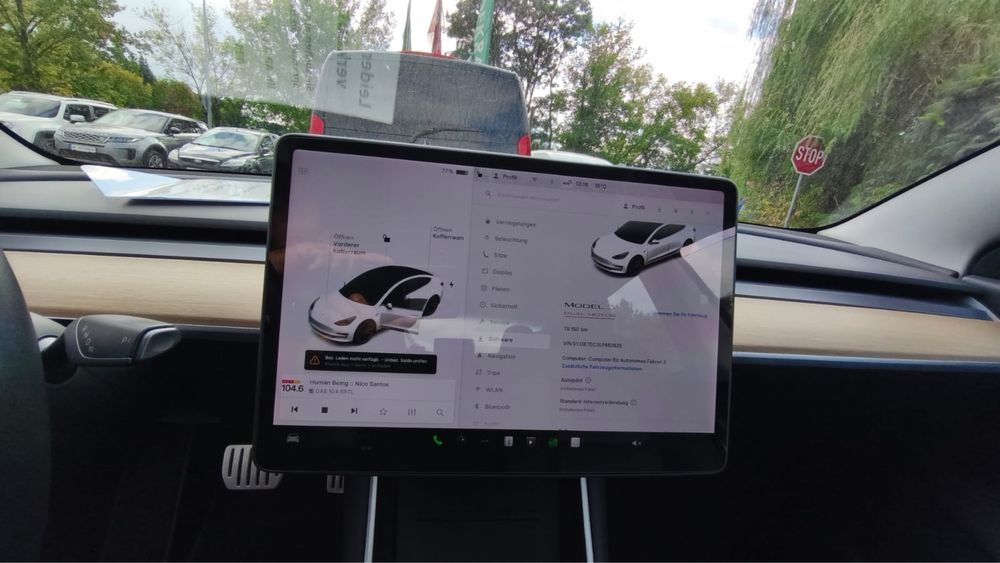 Tesla Model 3 Performance