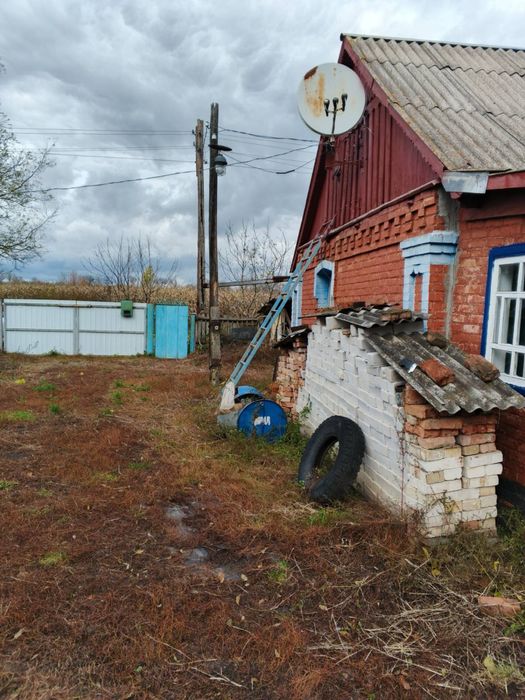 Продається будинок с .Гурівці!