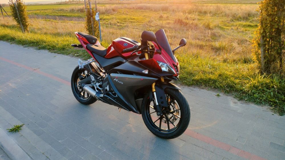Yamaha YZF R125*Lift*• Leo Vince • 2016r • Mały przebieg