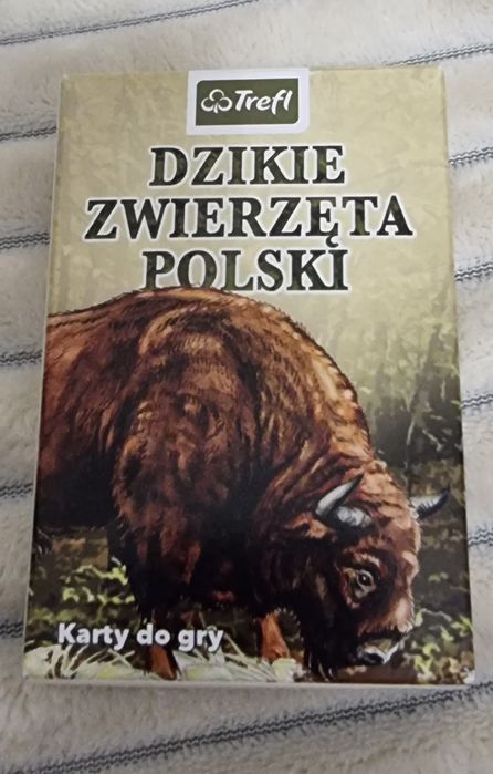 Karty do gry Dzikie zwierzęta Polski firmy Trefl z instrukcją