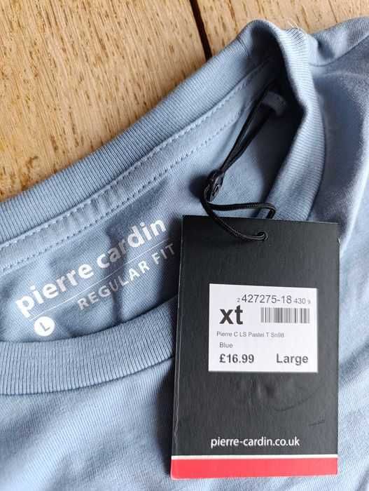 Sweter t-shirt Pierre Cardin męski
Size L Regular Fit z długim rękaw