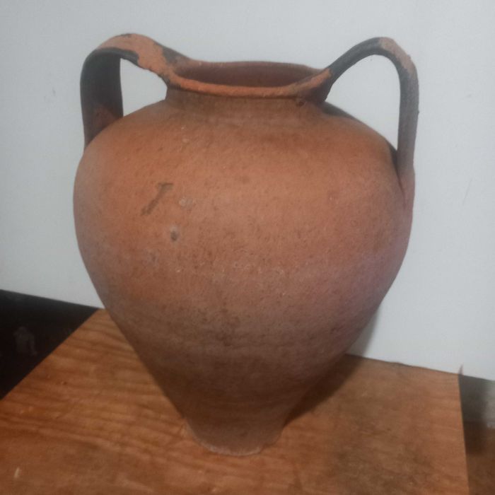 AZADO pote em barro antigo