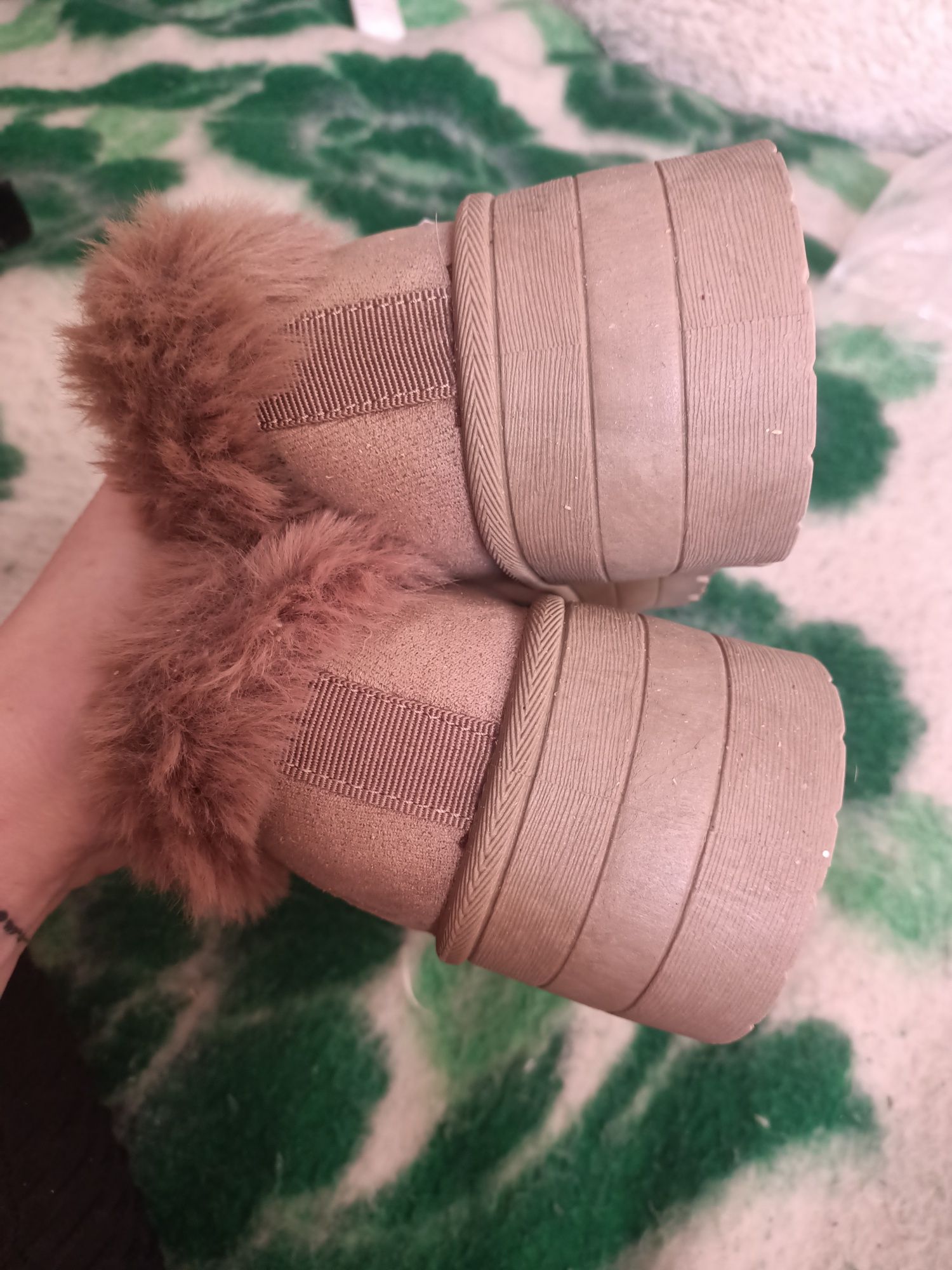 Взуття зимове коротке