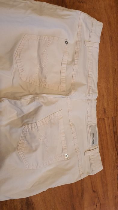 Spodnie letnie  kremowe Gerry Weber roz 42/44