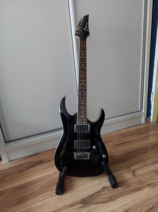 Ibanez RGA42 + EMG 81 + 85