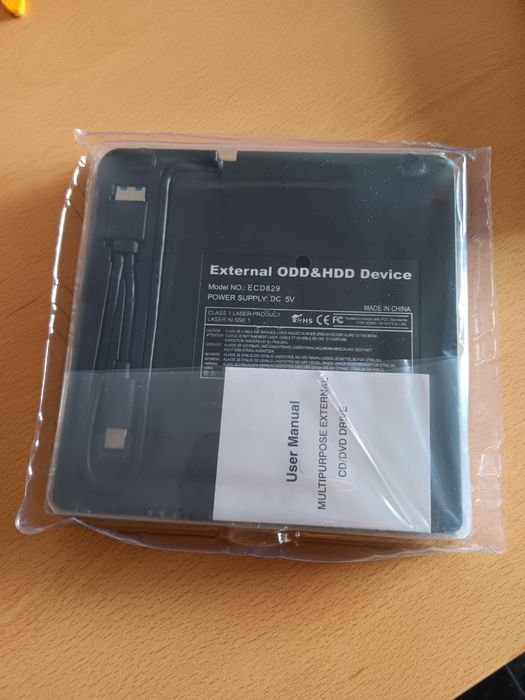 External CD and DVD Reader and Writer64550279209347122