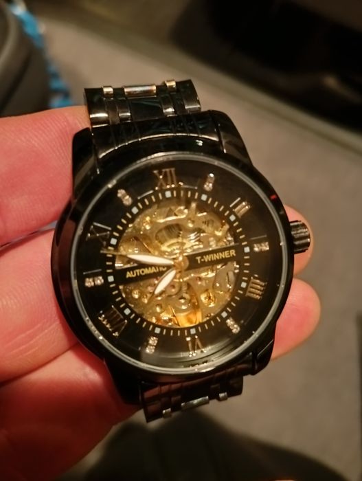 Luksusowy zegarek męski  Automatic Złoto & Czerń – Elegancja i Styl!