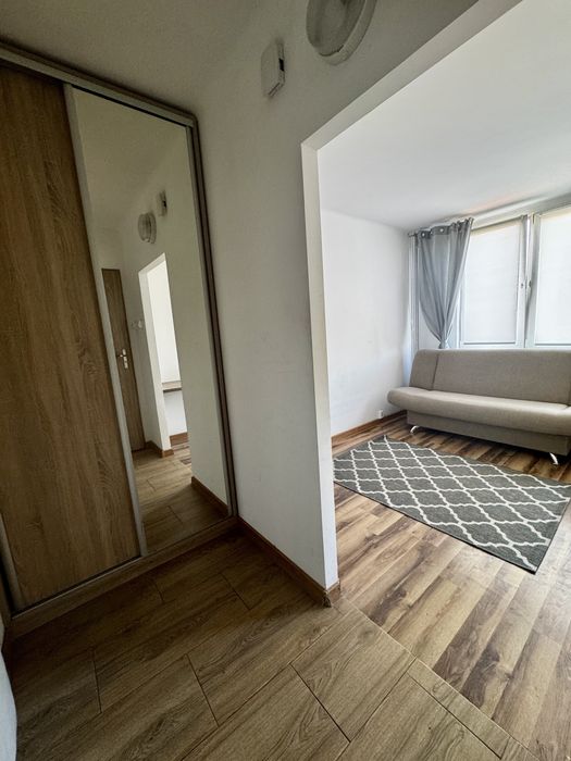 Na wynajem kawalerka 1700 zl z mediami