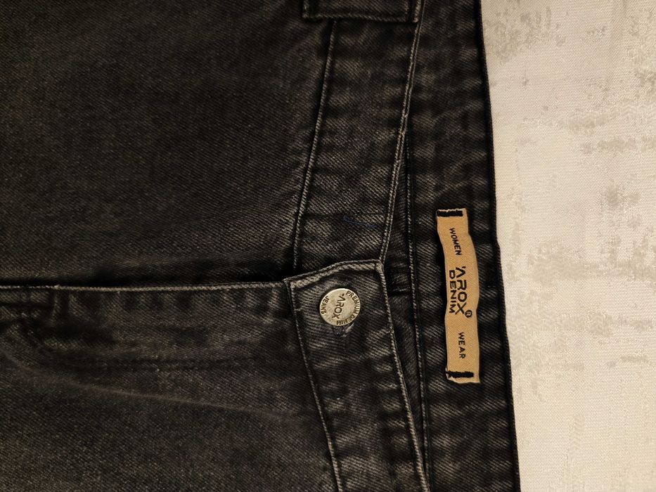 Jeans mulher, 42, Como novo