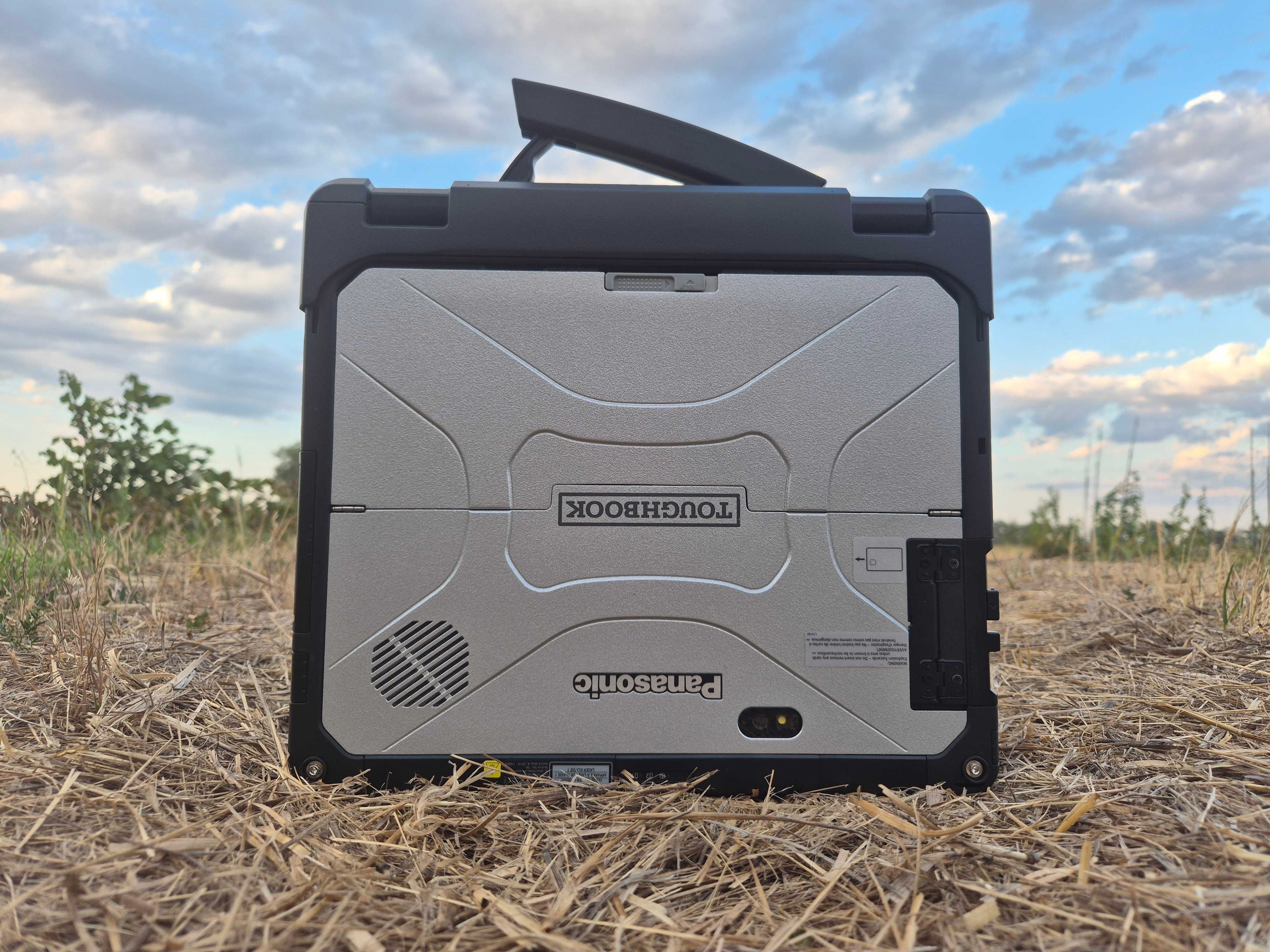 Сучасний ноутбук трансформер Panasonic Toughbook CF-33. i5-10310U/16Gb