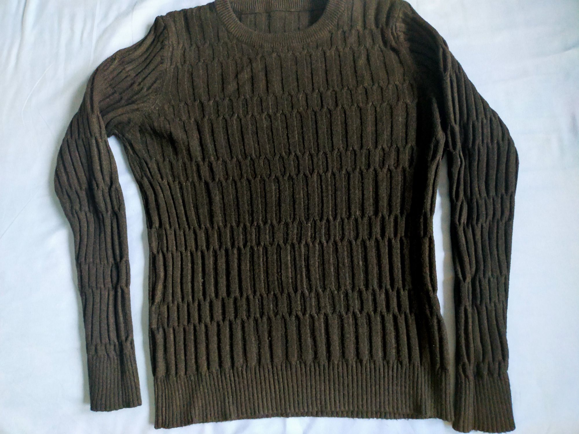 Sweterek czarny  M/L