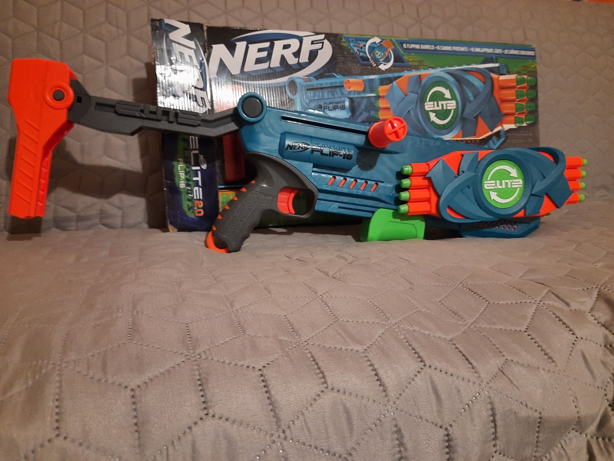 Бластер Nerf Elite 2.0 FLIPSHOTS FLIP-16