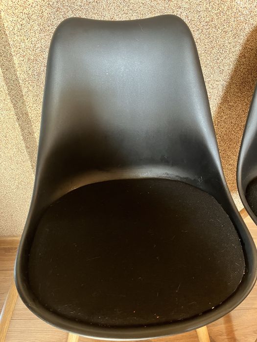 Krzesła do jadalni / salonu / kuchni