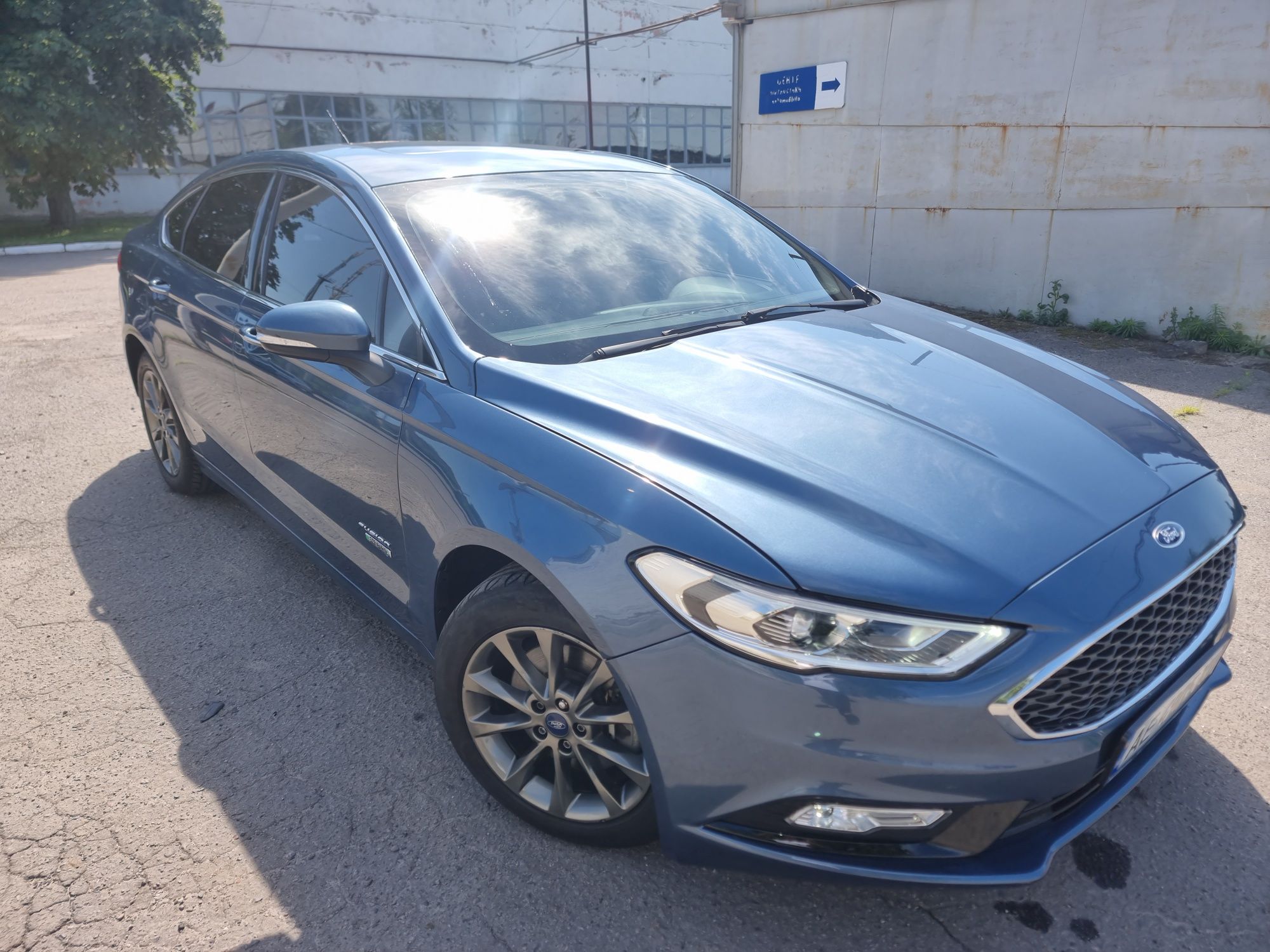 Ford Fuison Plugin hibrid