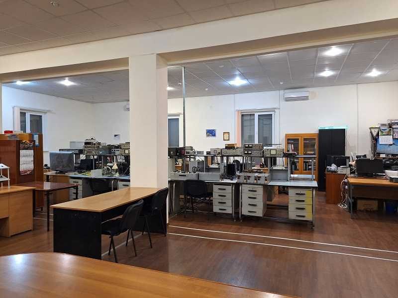 Продажа здания коммерческого назначения. код 332196