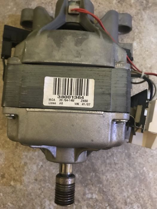 Запчастини на пральну машину Zanussi ZWQ5100