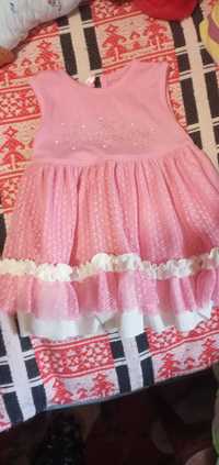 Платье нарядное  для девочки  от года  до двух-тройка