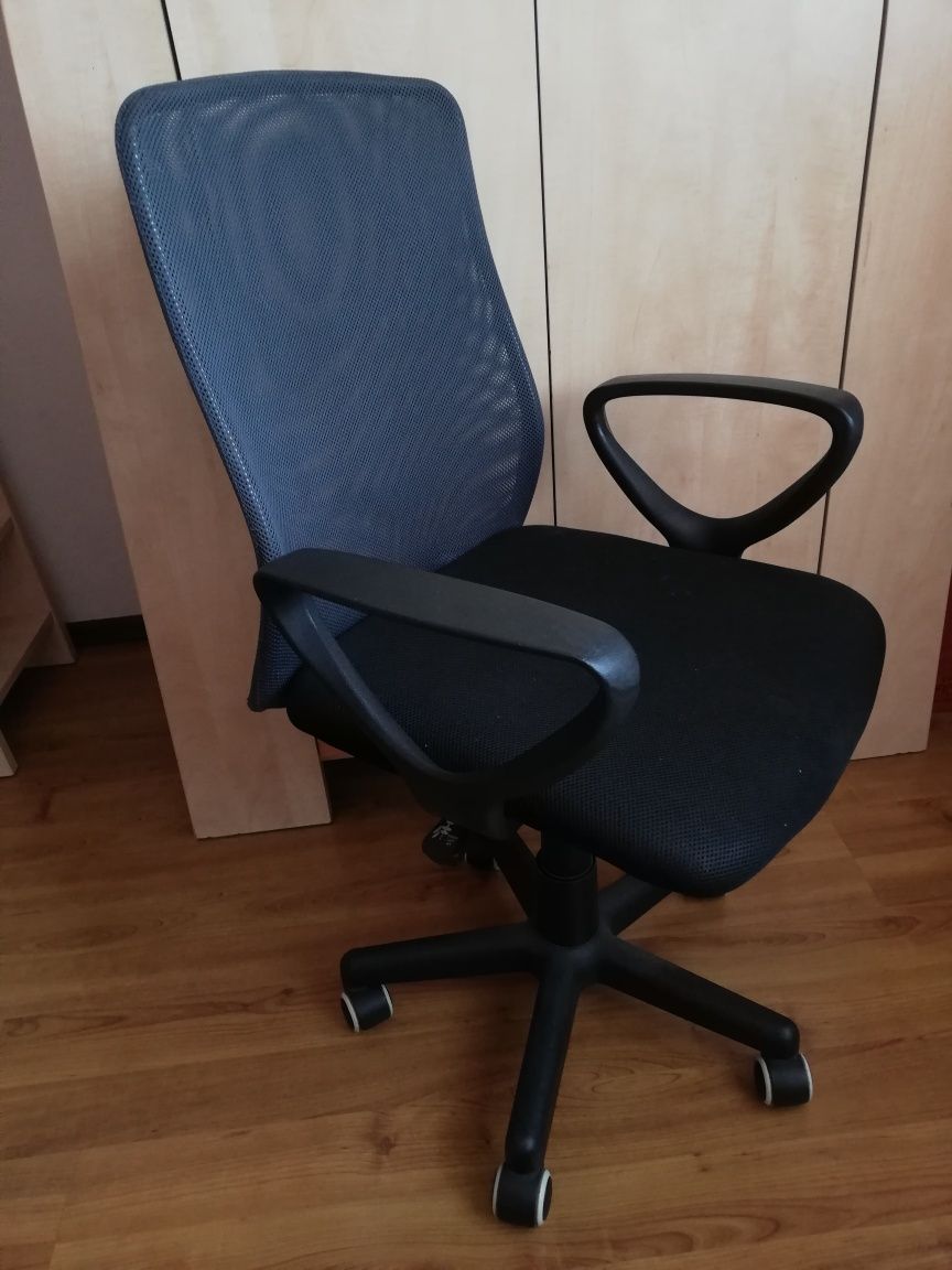 Fotel do biurka / Krzesło obrotowe