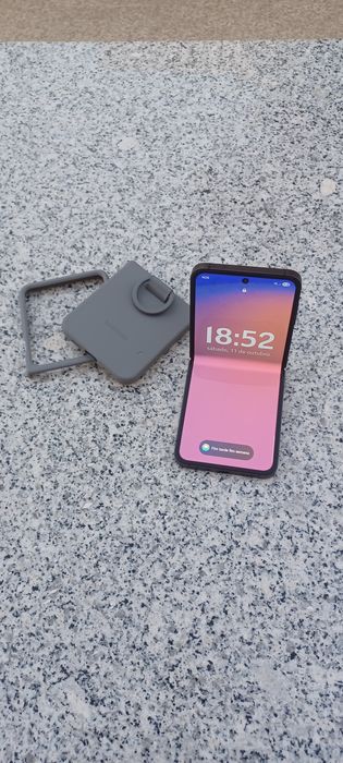 Samsung flip 6  256gb