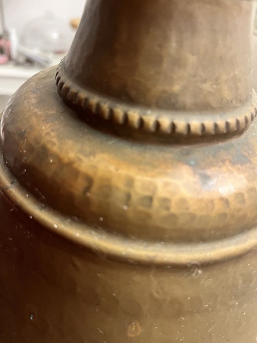 Tachos de cobre antigos com pegas trabalhadas