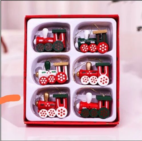 Новорічний декор потяг дерев'яні іграшки ялинка